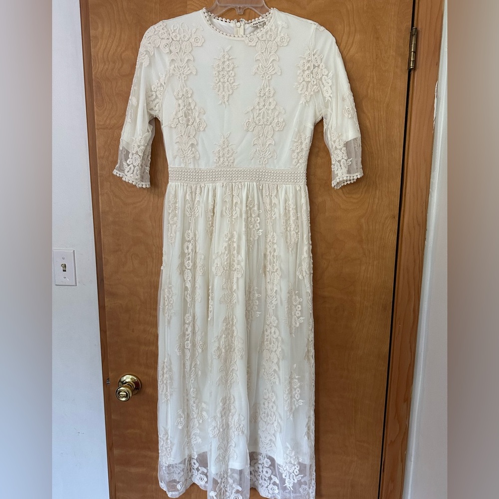 Vintage- inspired Ivory Lace Dress by Pink Ripple